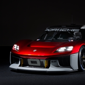 Porsche Mission R