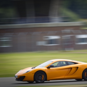 L'héritage et l'ADN de McLaren en matière de fibre de carbone : de la révolutionnaire MP4/1 de Formule 1 à la nouvelle supercar W1 de l’Ultimate Series