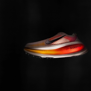 Vomero 18 : un amorti énorme pour compléter la nouvelle classification des chaussures de running sur route Nike