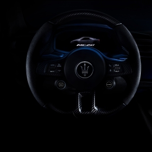 Maserati MC20
