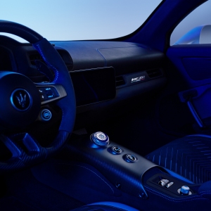 Maserati MC20