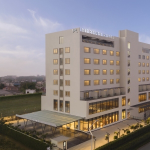 Mercure Lucknow Gomti Nagar : Un Voyage au Cœur de l’Héritage Awadhi