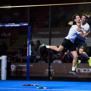 Premier Padel : premiÃ¨res surprises et belles Ã©motions Ã  AsunciÃ³n