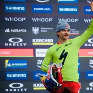 Bruni et Seagrave font un doublé en descente à Bielsko-Biała