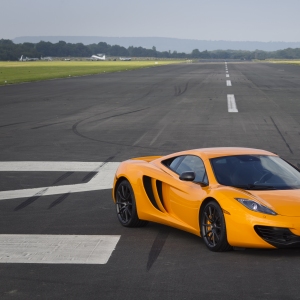 L'héritage et l'ADN de McLaren en matière de fibre de carbone : de la révolutionnaire MP4/1 de Formule 1 à la nouvelle supercar W1 de l’Ultimate Series