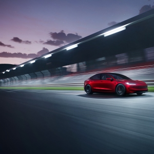 Tesla Model 3 Performance