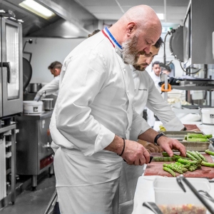 La Brasserie du Quatrième Mur : L'Excellence Culinaire