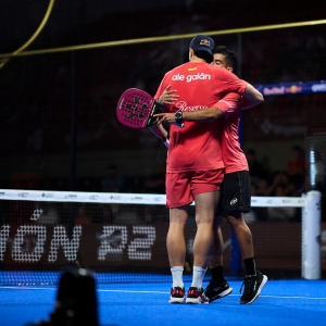 Premier Padel : premiÃ¨res surprises et belles Ã©motions Ã  AsunciÃ³n