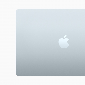 Apple présente son nouveau MacBook Air avec la puce M4 et un coloris bleu ciel