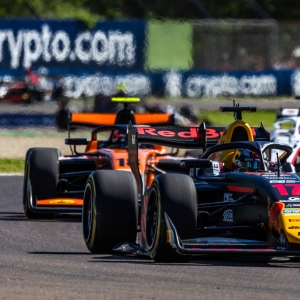 Tramnitz triomphe Ã  Imola, Red Bull Juniors en force