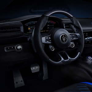 Maserati MC20