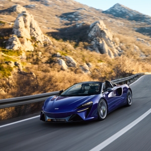 L'héritage et l'ADN de McLaren en matière de fibre de carbone : de la révolutionnaire MP4/1 de Formule 1 à la nouvelle supercar W1 de l’Ultimate Series
