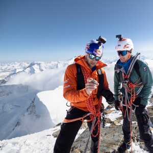Un duo helvético-autrichien bat un record d'escalade de vitesse vieux de 21 ans dans les Alpes bernoises