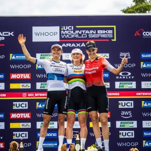 Richards ouvre la saison 2025 de la Coupe du monde de VTT avec une victoire en short-track au Brésil