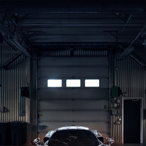 McLaren W1 masters snow and ice in sub-zero testing