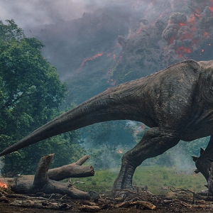 Claire and Franklin are trapped by the Baryonyx in Jurassic World: Fallen Kingdom