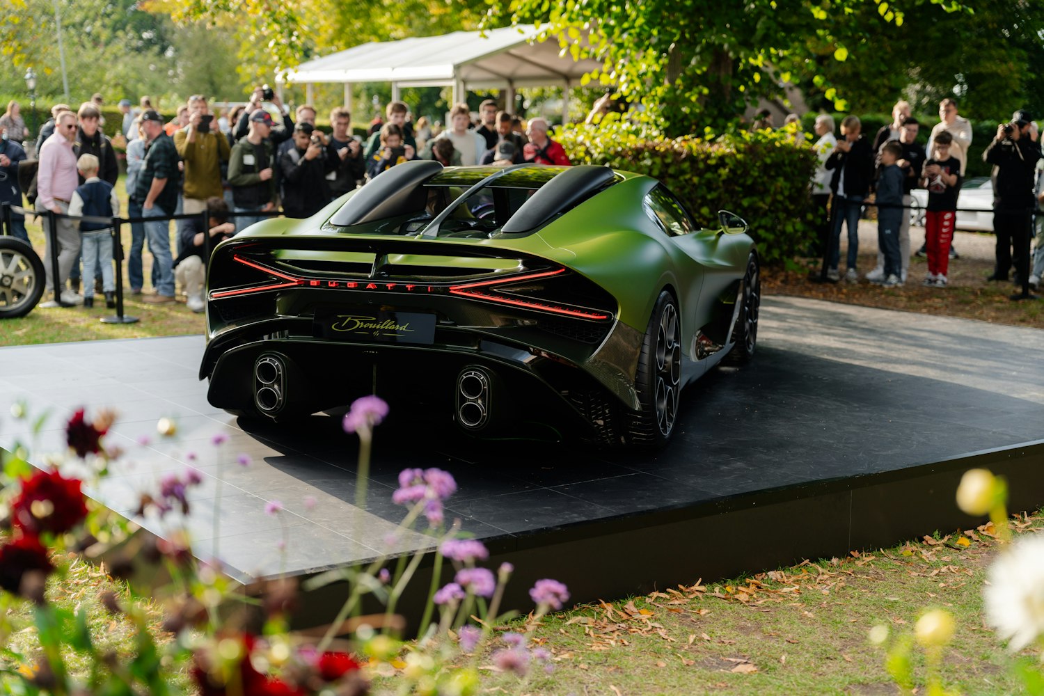 La brouillard, première européenne pour la nouvelle Bugatti