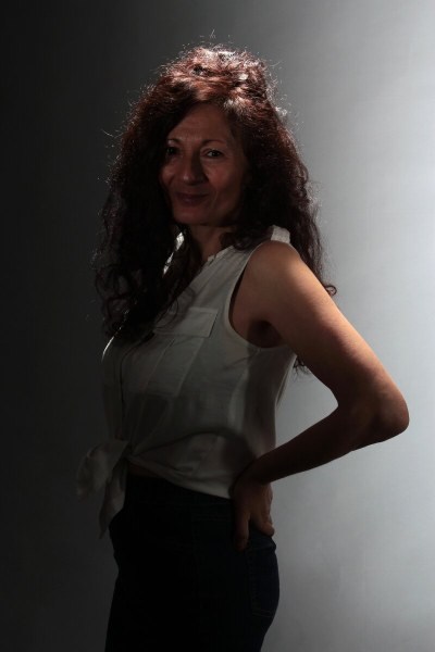 Andy Anison actrice, poétesse, coach, réalisatrice, scénariste, photographe de l'Agence AMLH