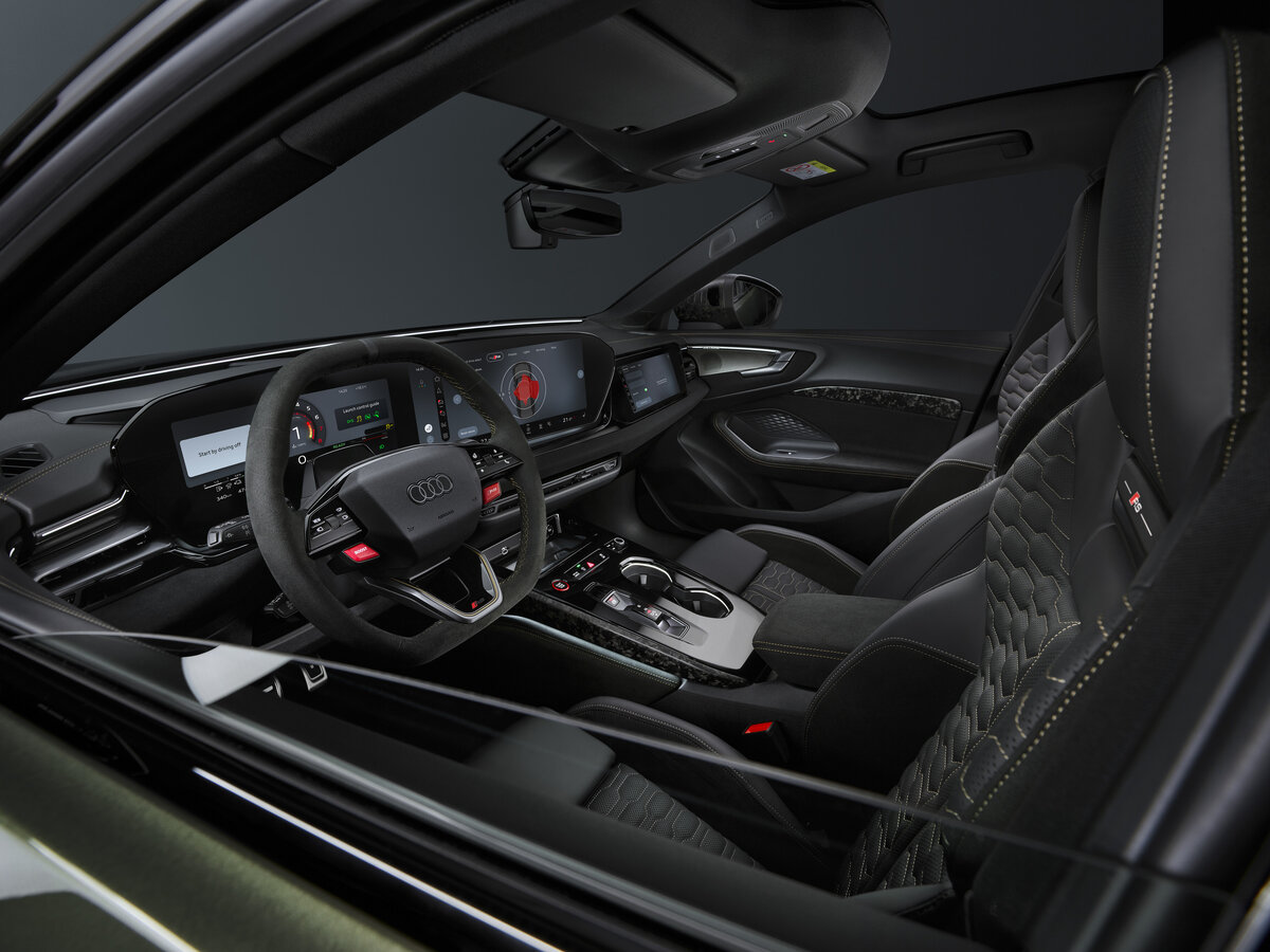 Audi RS 5 Sedan