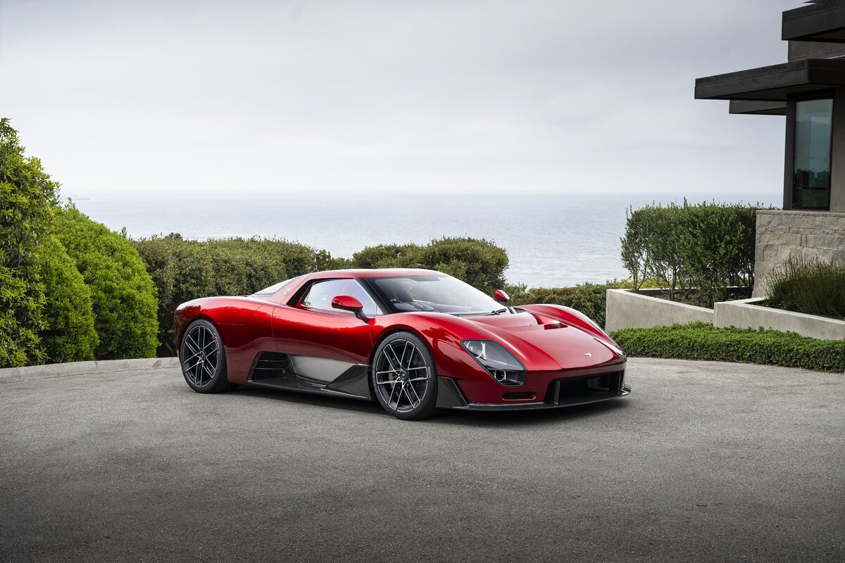 McLaren McL 6GT